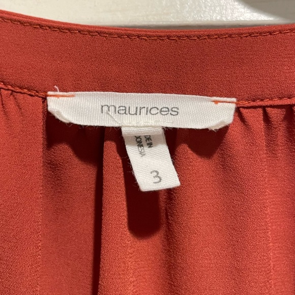 Maurice’s Button Down Rust Color Blouse - Picture 4 of 4